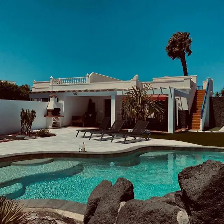 Villa Jardín